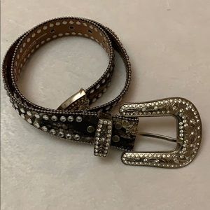 Women’s Leather Camo Belt with rhinestones